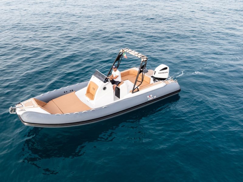 RER MARINE 818